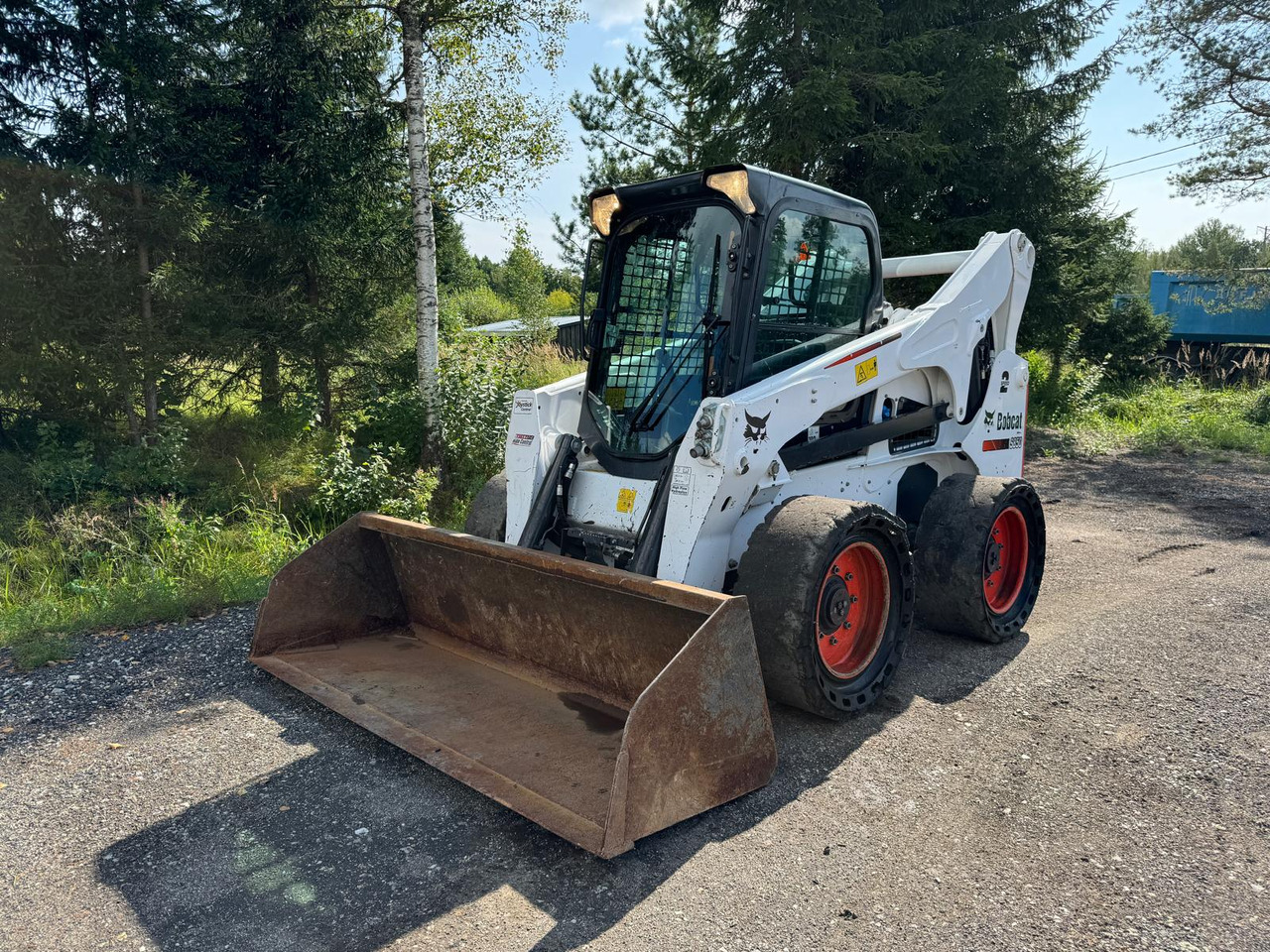 BOBCAT S850 - מעמיס היגוי החלקה: תמונה 1 BOBCAT S850 - מעמיס היגוי החלקה: תמונה 1