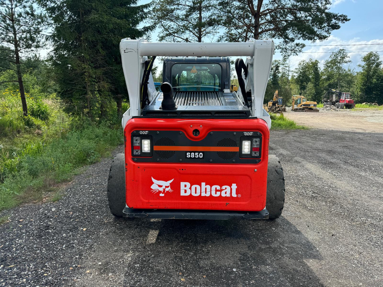 BOBCAT S850 - מעמיס היגוי החלקה: תמונה 4 BOBCAT S850 - מעמיס היגוי החלקה: תמונה 4