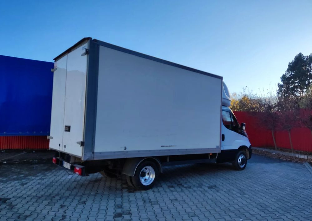Iveco DAILY 35C13 Kurierka - כלי רכב מסחרי עם תיבה: תמונה 3 Iveco DAILY 35C13 Kurierka - כלי רכב מסחרי עם תיבה: תמונה 3