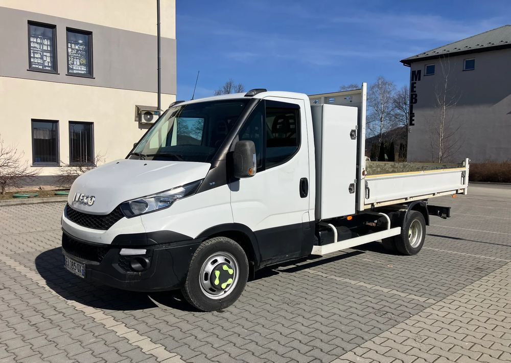 Iveco Iveco daily 35C13 wywrotka kiper - כלי רכב מסחרי מזהיר: תמונה 1 Iveco Iveco daily 35C13 wywrotka kiper - כלי רכב מסחרי מזהיר: תמונה 1