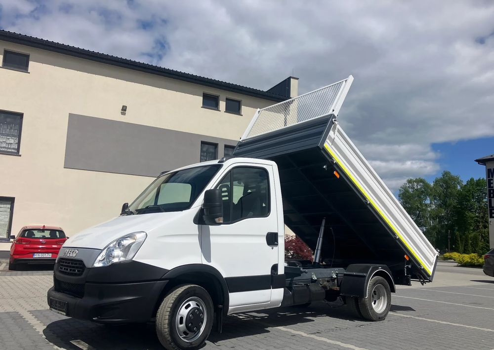 Iveco Iveco daily 35C13 wywrotka solidny kiper - כלי רכב מסחרי מזהיר: תמונה 1 Iveco Iveco daily 35C13 wywrotka solidny kiper - כלי רכב מסחרי מזהיר: תמונה 1