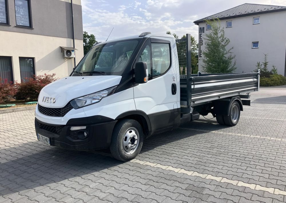 Iveco Iveco daily 35C13 wywrotka solidny kiper - כלי רכב מסחרי מזהיר: תמונה 2 Iveco Iveco daily 35C13 wywrotka solidny kiper - כלי רכב מסחרי מזהיר: תמונה 2