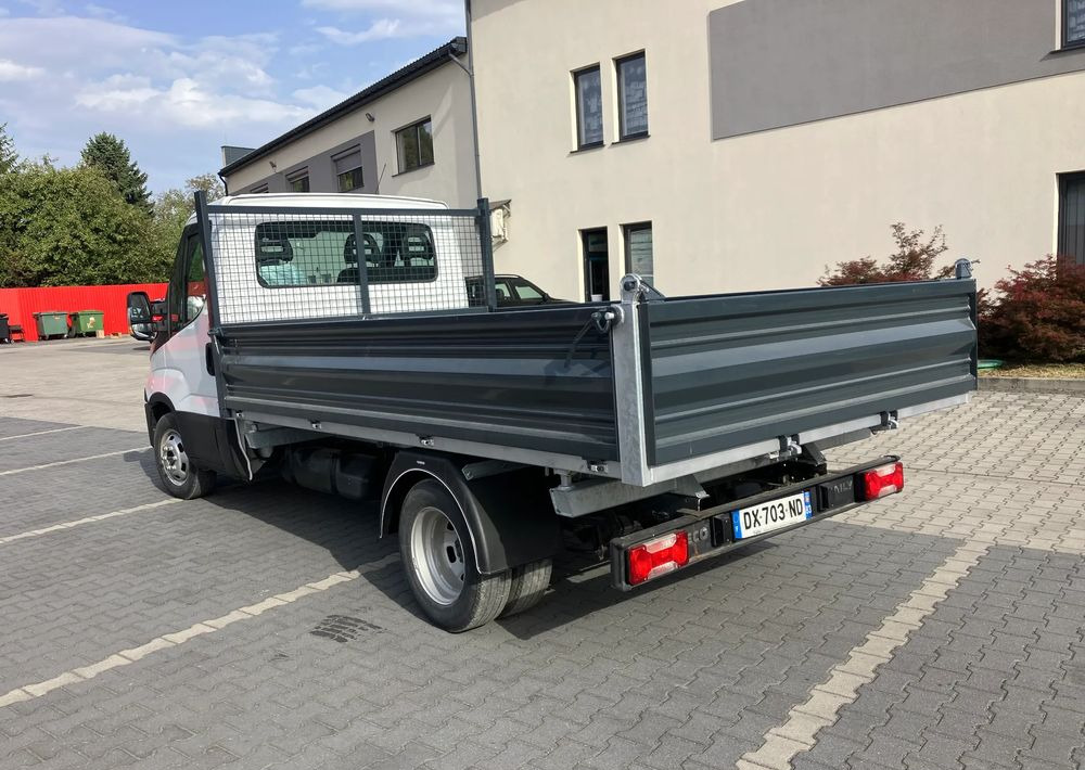 Iveco Iveco daily 35C13 wywrotka solidny kiper - כלי רכב מסחרי מזהיר: תמונה 4 Iveco Iveco daily 35C13 wywrotka solidny kiper - כלי רכב מסחרי מזהיר: תמונה 4