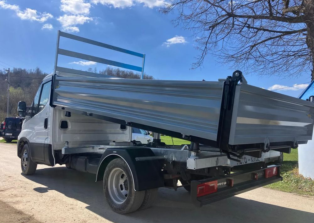 Iveco Iveco daily 35C14 wywrotka solidny kiper - כלי רכב מסחרי מזהיר: תמונה 5 Iveco Iveco daily 35C14 wywrotka solidny kiper - כלי רכב מסחרי מזהיר: תמונה 5