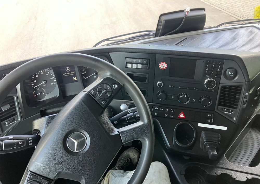 Mercedes-Benz ANTOS 1830 solidny kiper wywrotka blokada mostu - מזהיר: תמונה 3 Mercedes-Benz ANTOS 1830 solidny kiper wywrotka blokada mostu - מזהיר: תמונה 3