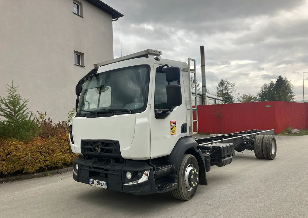 Renault RENAULT Gama D12 euro 6 ramo do zabudowy - משאית עם שלדת תא: תמונה 1 Renault RENAULT Gama D12 euro 6 ramo do zabudowy - משאית עם שלדת תא: תמונה 1