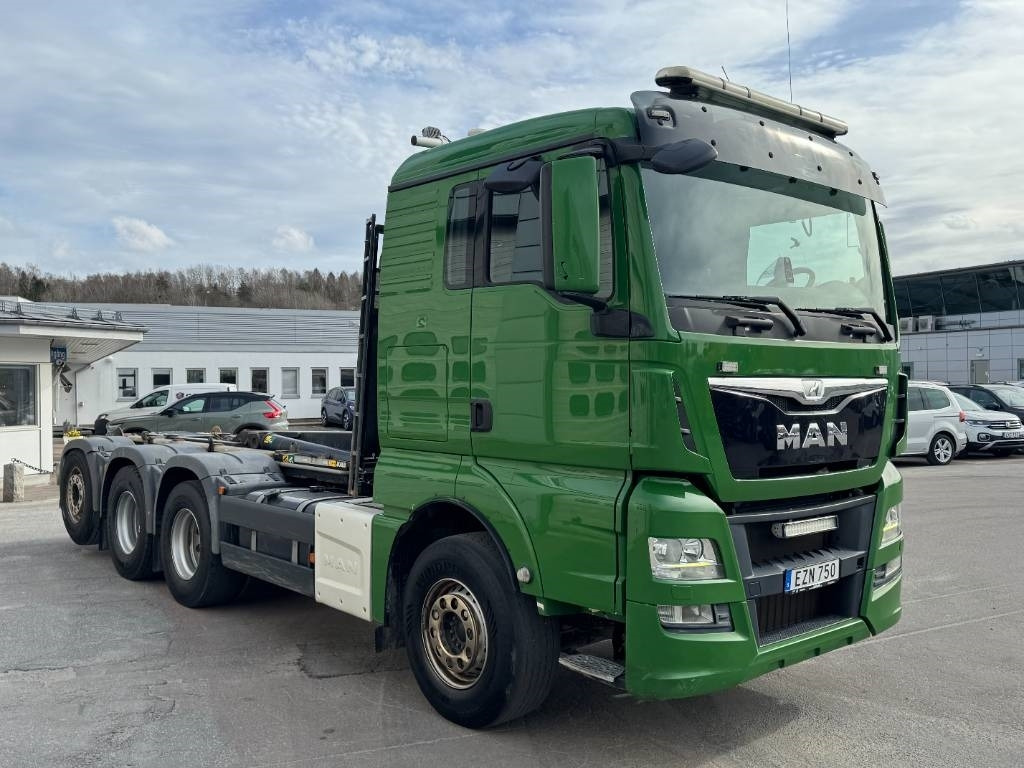 MAN TGX 35.480 8x4-4 Lastväxlare - משאית הרמת וו: תמונה 3 MAN TGX 35.480 8x4-4 Lastväxlare - משאית הרמת וו: תמונה 3