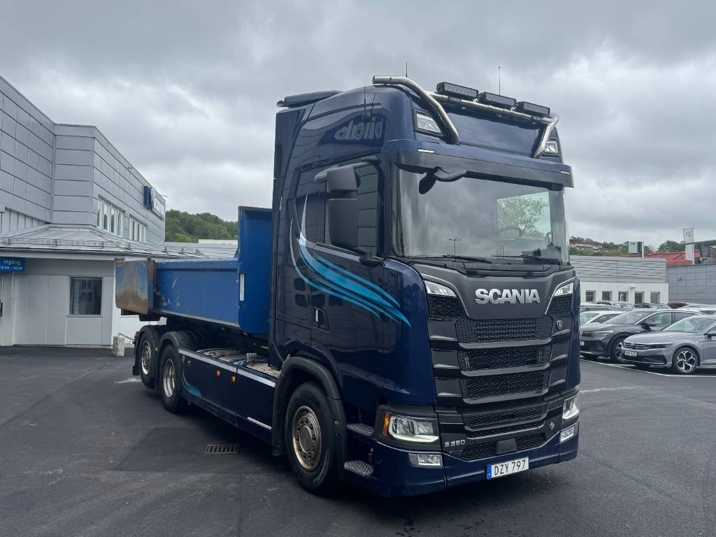 Scania S 580 6x2*4 Lastväxlare Hiab ink Flak - משאית הרמת וו: תמונה 3 Scania S 580 6x2*4 Lastväxlare Hiab ink Flak - משאית הרמת וו: תמונה 3