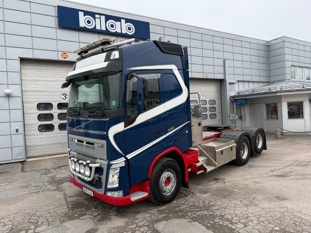 Volvo FH med hydraulik - יחידת טרקטור: תמונה 1 Volvo FH med hydraulik - יחידת טרקטור: תמונה 1