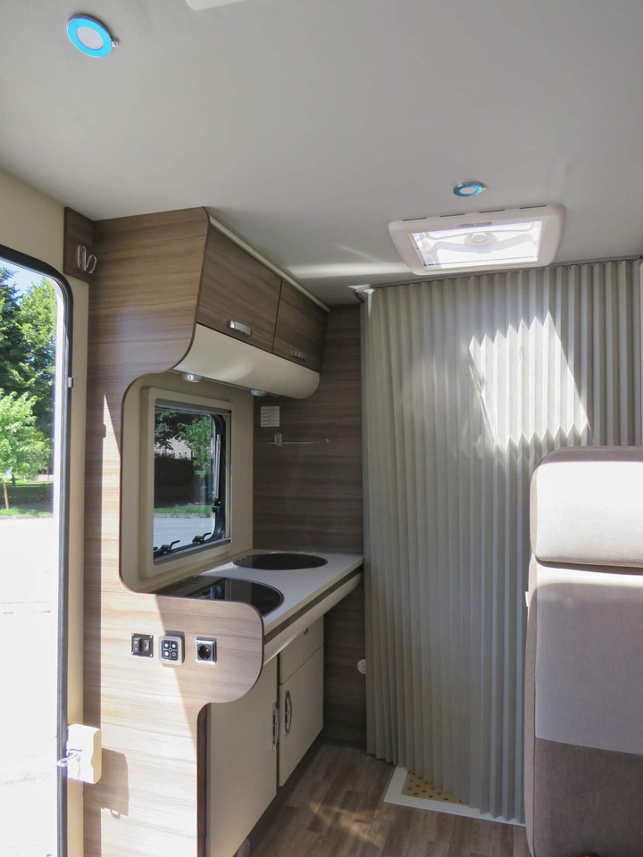 חָדָשׁ קרוואן Fiat Ducato RETRACTABLE PLATFORM (300KG CAPACITY): תמונה 13