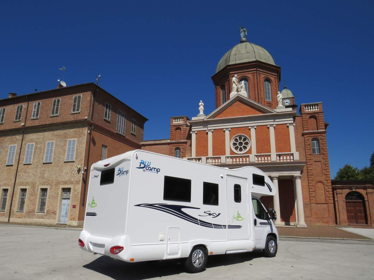 חָדָשׁ קרוואן Fiat Ducato RETRACTABLE PLATFORM (300KG CAPACITY): תמונה 6