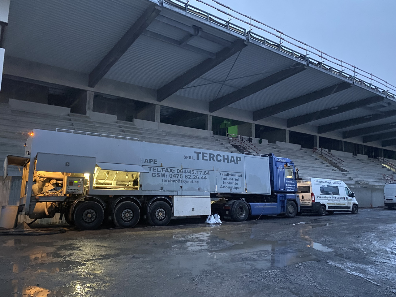 Mcmachine KWB SEMI REMORQUE A CHAPE Mcmachine KWB SEMI REMORQUE A CHAPE - סמיטריילר: תמונה 3 Mcmachine KWB SEMI REMORQUE A CHAPE Mcmachine KWB SEMI REMORQUE A CHAPE - סמיטריילר: תמונה 3