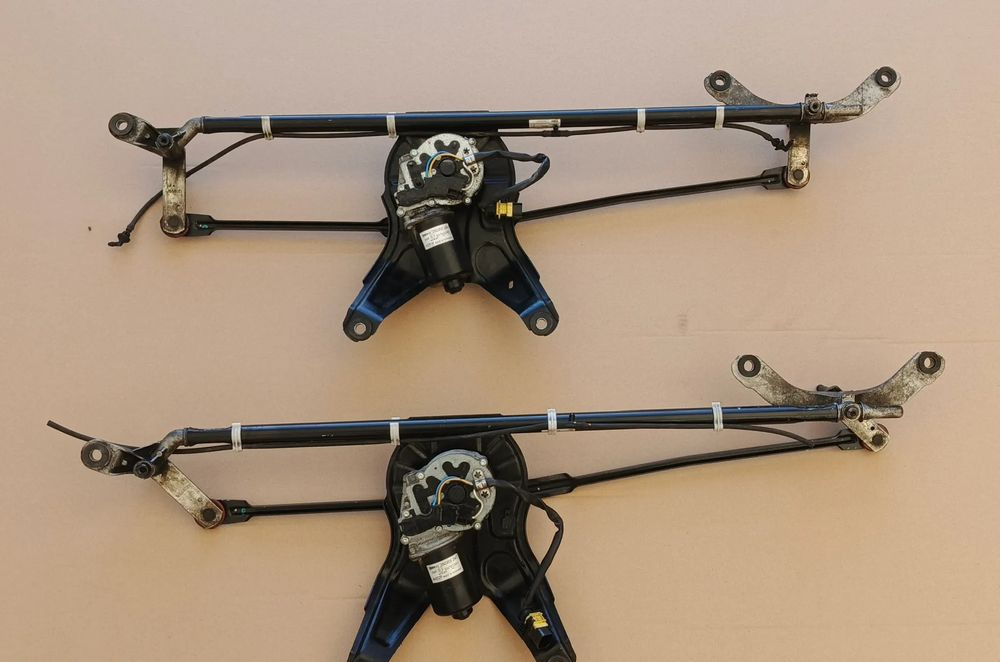 DAF XF XG MECHANIZM WYCIERACZEK 2346701 - מגב עבור משאית: תמונה 1 DAF XF XG MECHANIZM WYCIERACZEK 2346701 - מגב עבור משאית: תמונה 1