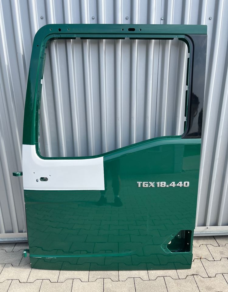 Drzwi lewe MAN TGX TG3 drzwi kierowcy nowy model - דלת וחלקים עבור משאית: תמונה 1 Drzwi lewe MAN TGX TG3 drzwi kierowcy nowy model - דלת וחלקים עבור משאית: תמונה 1