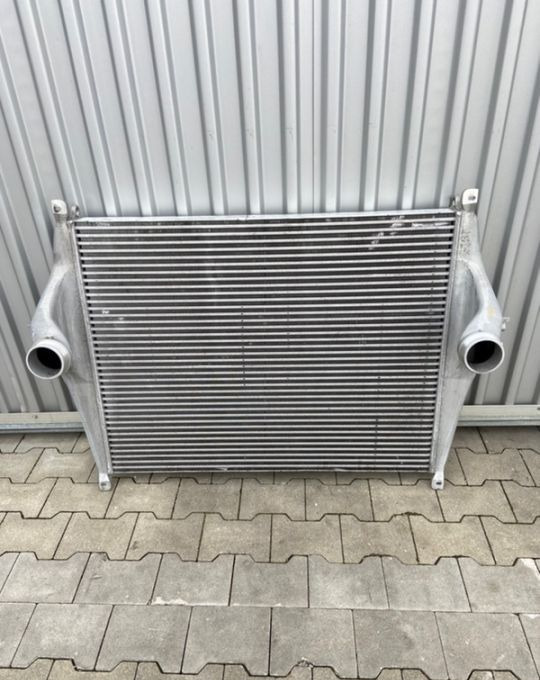 Intercooler Ford F-Max chłodnica powietrza - מקרר פנימי עבור משאית: תמונה 1 Intercooler Ford F-Max chłodnica powietrza - מקרר פנימי עבור משאית: תמונה 1