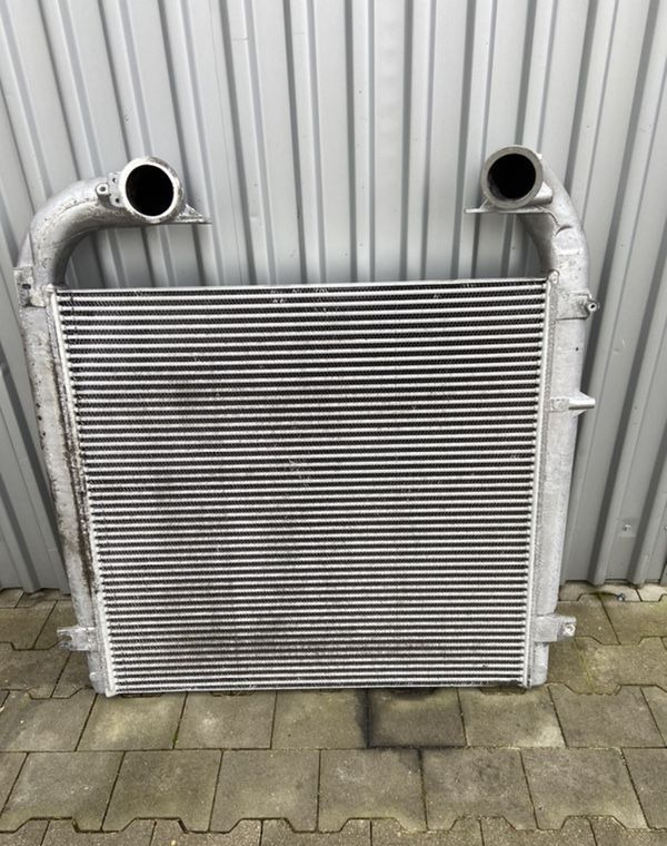 Intercooler Scania G euro 6 chłodnica powietrza 1902444 - מקרר פנימי עבור משאית: תמונה 2 Intercooler Scania G euro 6 chłodnica powietrza 1902444 - מקרר פנימי עבור משאית: תמונה 2
