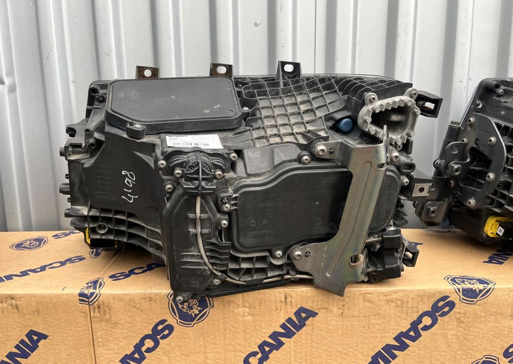 Lampa LED Scania R S NGS NGR reflektor 2674391 - אורות/ תאורה עבור משאית: תמונה 3 Lampa LED Scania R S NGS NGR reflektor 2674391 - אורות/ תאורה עבור משאית: תמונה 3