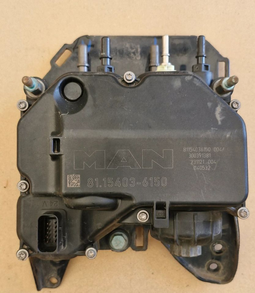 MAN TG3 TGX POMPA ADBLUE 81.15403-6150 - מערכת דלק: תמונה 1 MAN TG3 TGX POMPA ADBLUE 81.15403-6150 - מערכת דלק: תמונה 1
