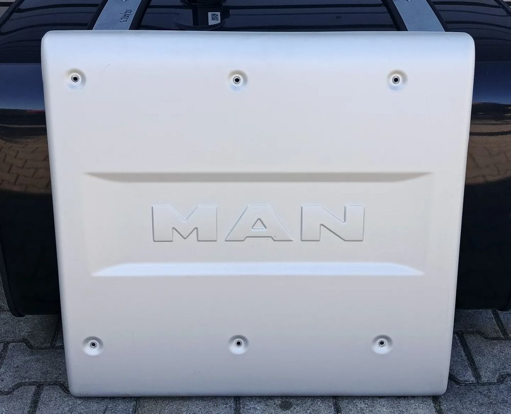 MAN TGS BLACHA OSŁONA KATALIZATORA NOWA - מערכת פליטה עבור משאית: תמונה 1 MAN TGS BLACHA OSŁONA KATALIZATORA NOWA - מערכת פליטה עבור משאית: תמונה 1