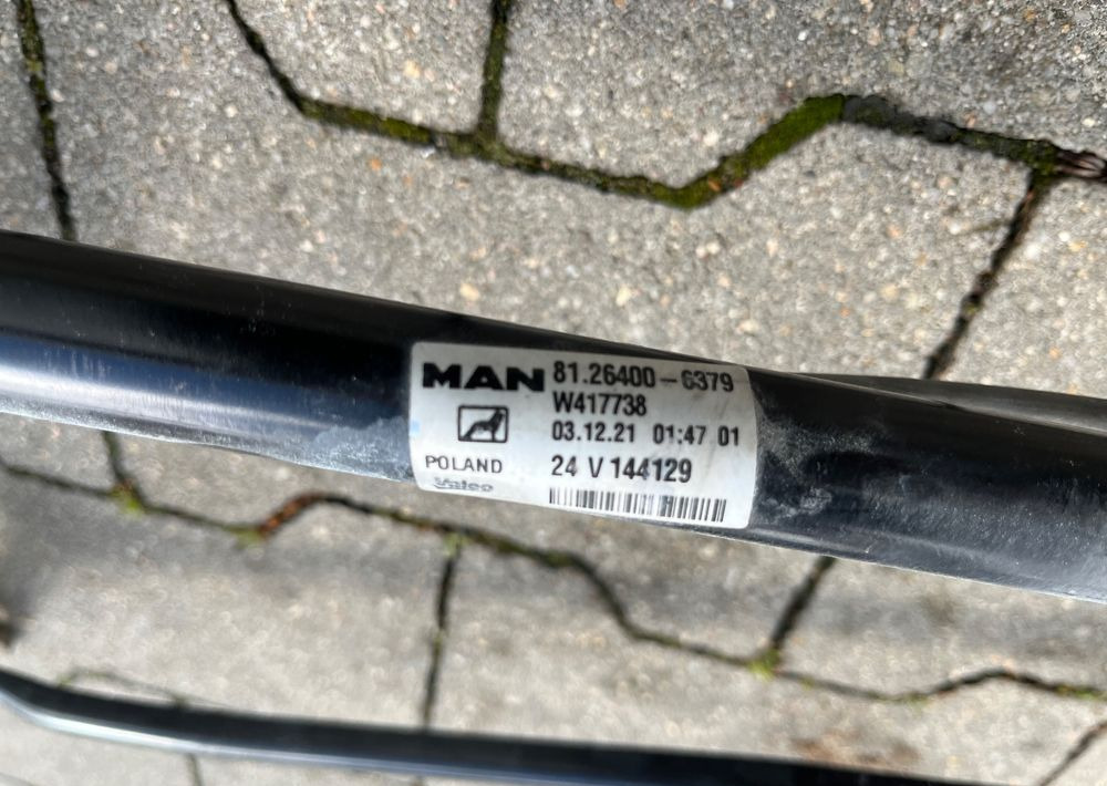 Mechanizm wycieraczek MAN TGX euro 6 cięgno prowadnica - גוף וחלק חיצוני עבור משאית: תמונה 3 Mechanizm wycieraczek MAN TGX euro 6 cięgno prowadnica - גוף וחלק חיצוני עבור משאית: תמונה 3