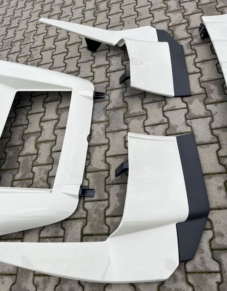 NOWY komplet spoilerów MAN TGX TG3 lift GM owiewki spoilery z gumami - גוף וחלק חיצוני עבור משאית: תמונה 3 NOWY komplet spoilerów MAN TGX TG3 lift GM owiewki spoilery z gumami - גוף וחלק חיצוני עבור משאית: תמונה 3