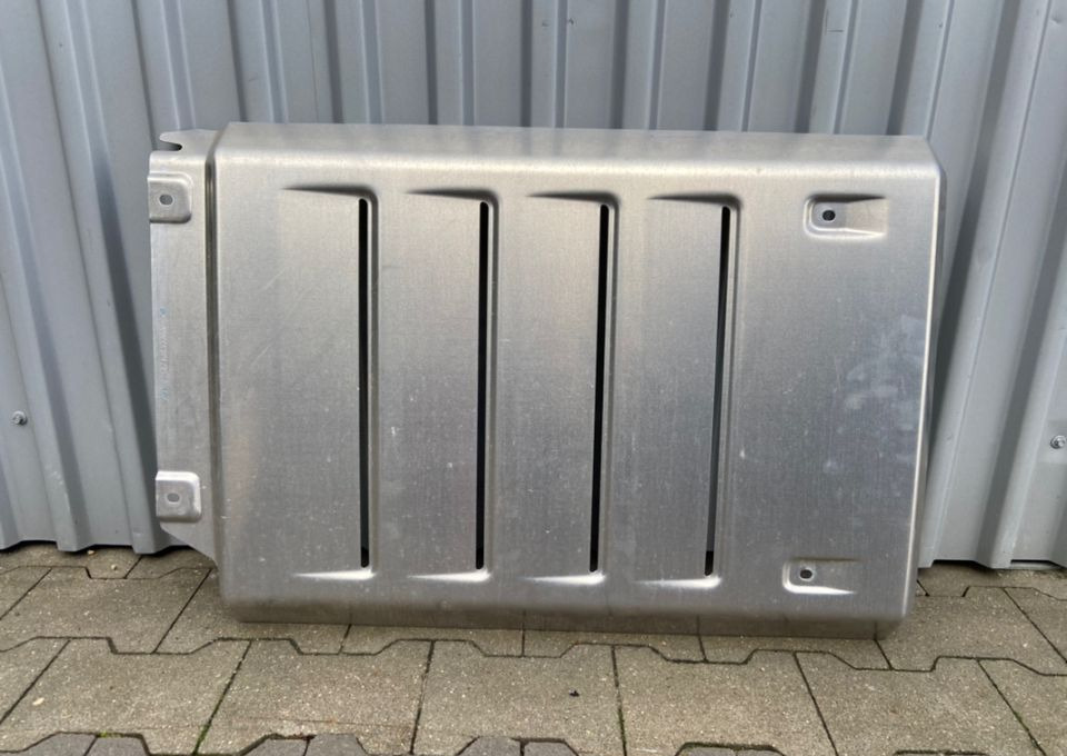 Osłona katalizatora Mercedes Actros MP5 obudowa - ממיר קטליטי עבור אוטובוס: תמונה 1 Osłona katalizatora Mercedes Actros MP5 obudowa - ממיר קטליטי עבור אוטובוס: תמונה 1