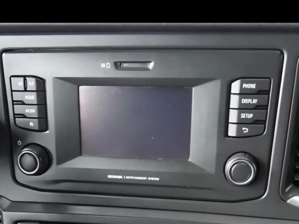 SCANIA R S NGT RADIO - תא ופנים הרכב: תמונה 1 SCANIA R S NGT RADIO - תא ופנים הרכב: תמונה 1