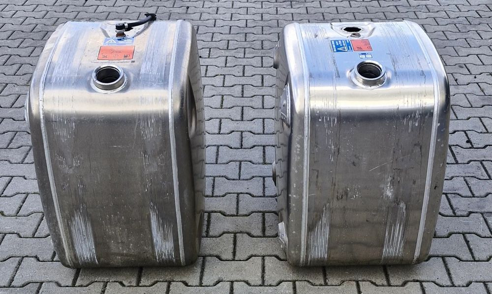 SCANIA R S ZBIORNIK PALIWA 200L NOWY - מכל דלק עבור משאית: תמונה 1 SCANIA R S ZBIORNIK PALIWA 200L NOWY - מכל דלק עבור משאית: תמונה 1