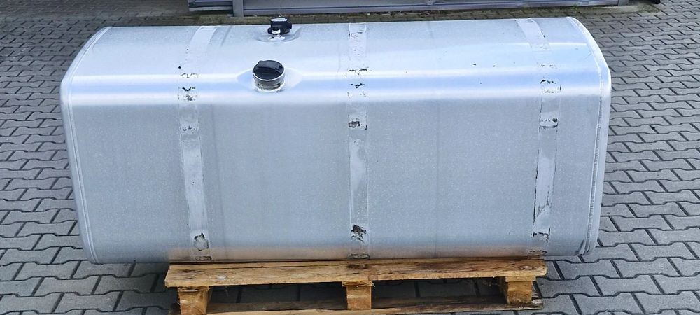 מכל דלק עבור משאית SCANIA R S ZBIORNIK PALIWA 700L: תמונה 1