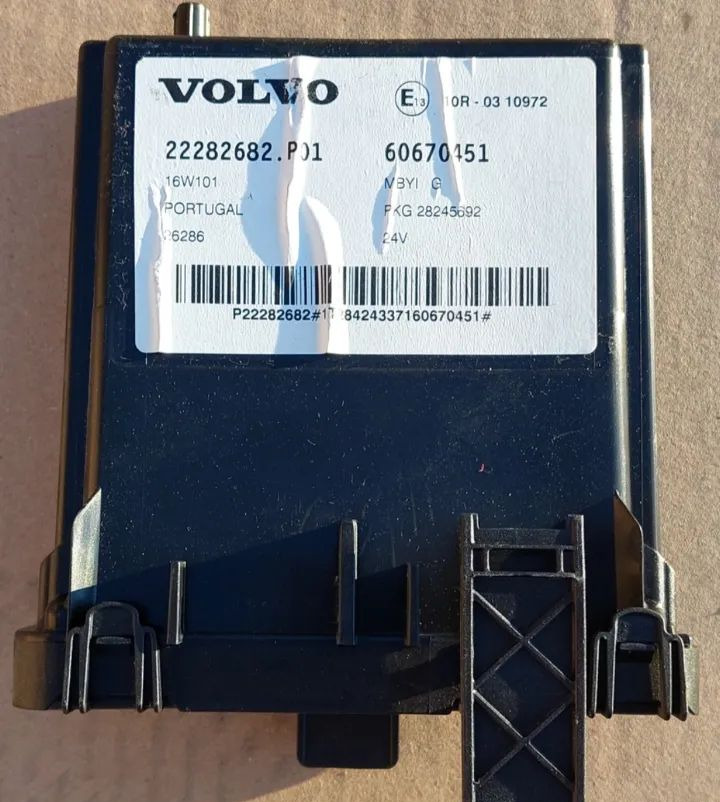 VOLVO FH4 STEROWNIK KOMPUTER - מערכת חשמל עבור משאית: תמונה 1 VOLVO FH4 STEROWNIK KOMPUTER - מערכת חשמל עבור משאית: תמונה 1