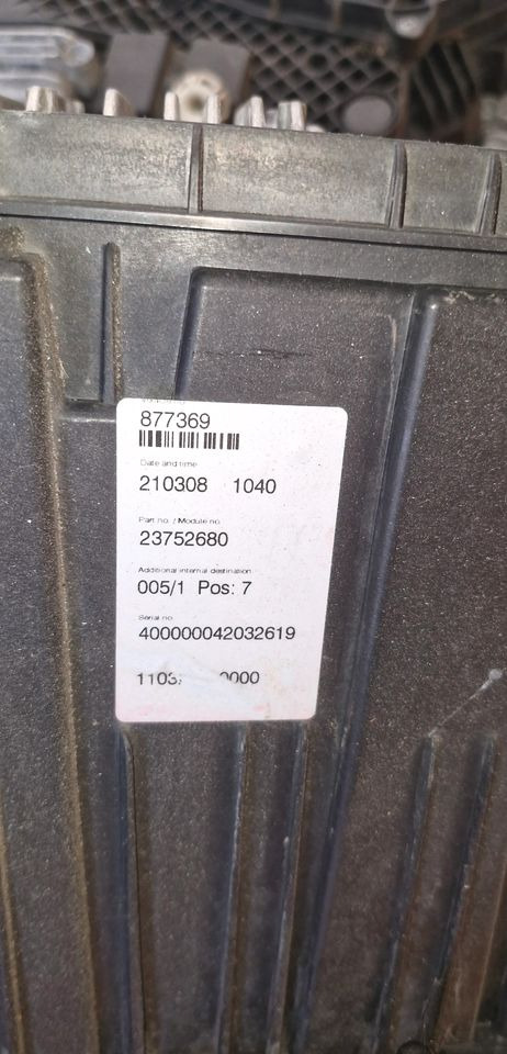 VOLVO FH5 LAMPA PRZEDNIA FULL LED 23752680 23752678 24056515 - פנס קדמי עבור משאית: תמונה 4 VOLVO FH5 LAMPA PRZEDNIA FULL LED 23752680 23752678 24056515 - פנס קדמי עבור משאית: תמונה 4