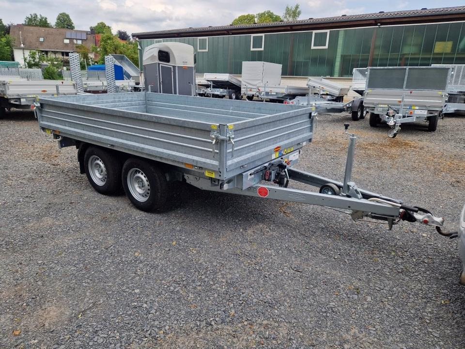 Böckmann DK-ST 3218/35 P Dreiseitenkipper PKW-Anhänger E-Pumpe - קרון נגרר עם מזהיר: תמונה 5 Böckmann DK-ST 3218/35 P Dreiseitenkipper PKW-Anhänger E-Pumpe - קרון נגרר עם מזהיר: תמונה 5