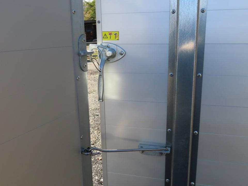 קרון נגרר בתיבה סגורה Böckmann PKW Anhänger Alu Koffer KT-AL 3015/20 M F Rampe/Tür: תמונה 6