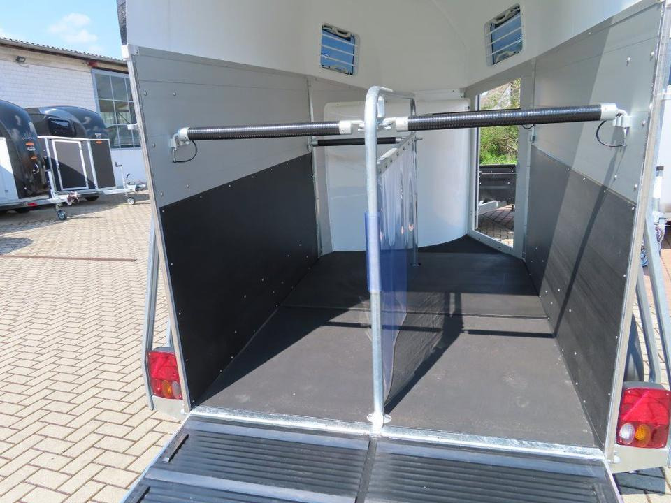 Böckmann Pferdeanhänger Champion Esprit ECO Sattelkammer - קרון נגרר לסוסים: תמונה 3 Böckmann Pferdeanhänger Champion Esprit ECO Sattelkammer - קרון נגרר לסוסים: תמונה 3