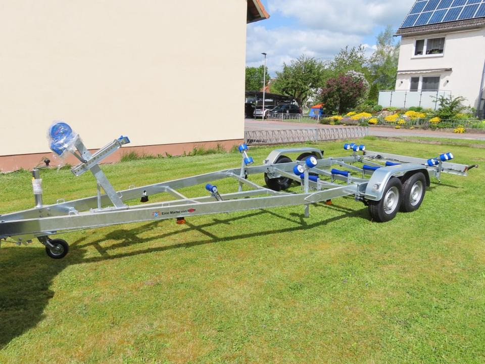Böckmann - TPV PKW Anhänger Bootstrailer 2,7 to. Bootsanhänger - נגרר לסירה: תמונה 3 Böckmann - TPV PKW Anhänger Bootstrailer 2,7 to. Bootsanhänger - נגרר לסירה: תמונה 3