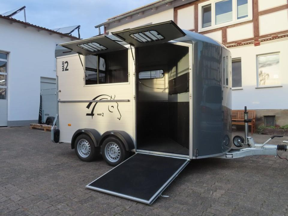 Pferdeanhänger Cheval Liberte MAXI 2 Sattelraum 100 km/h Kamera - קרון נגרר לסוסים: תמונה 1 Pferdeanhänger Cheval Liberte MAXI 2 Sattelraum 100 km/h Kamera - קרון נגרר לסוסים: תמונה 1