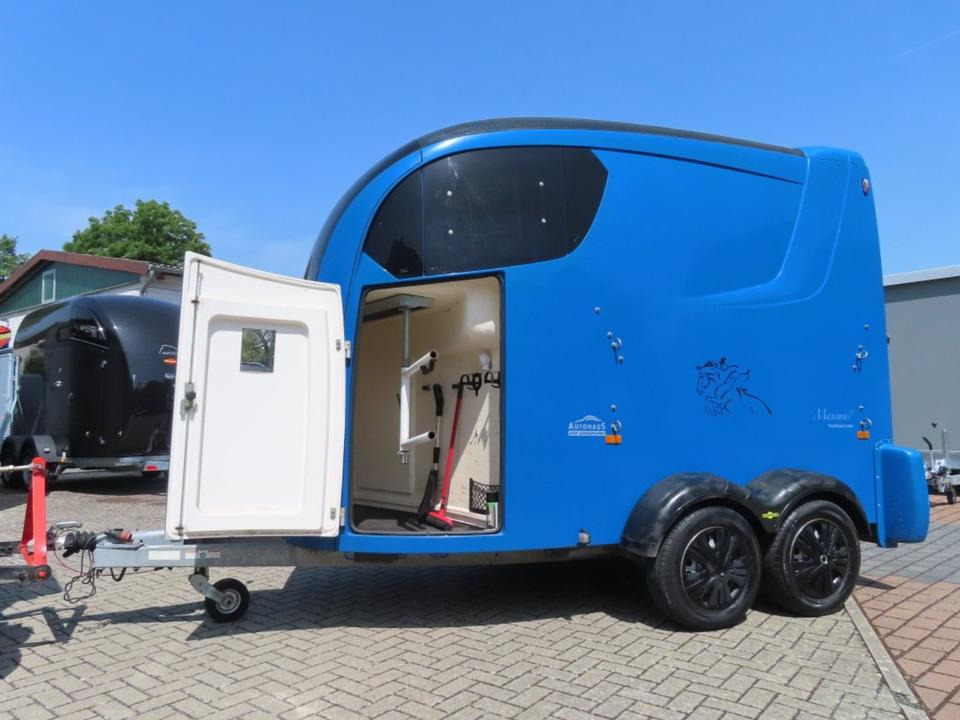 Pferdeanhänger Humbaur Maximus Panoramascheibe 100km/h Sattelk. - קרון נגרר לסוסים: תמונה 2 Pferdeanhänger Humbaur Maximus Panoramascheibe 100km/h Sattelk. - קרון נגרר לסוסים: תמונה 2