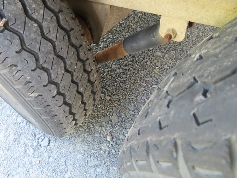 Pferdeanhänger PKW Anhänger Henra Radstoßdämpfer TÜV NEU - קרון נגרר לסוסים: תמונה 4 Pferdeanhänger PKW Anhänger Henra Radstoßdämpfer TÜV NEU - קרון נגרר לסוסים: תמונה 4