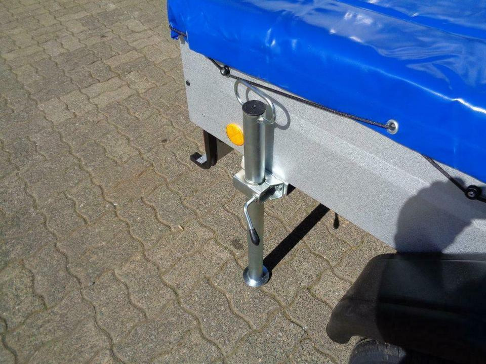 TPV PKW-Anhänger 750 kg Flachplane Stützen - קרון נגרר למכונית: תמונה 4 TPV PKW-Anhänger 750 kg Flachplane Stützen - קרון נגרר למכונית: תמונה 4