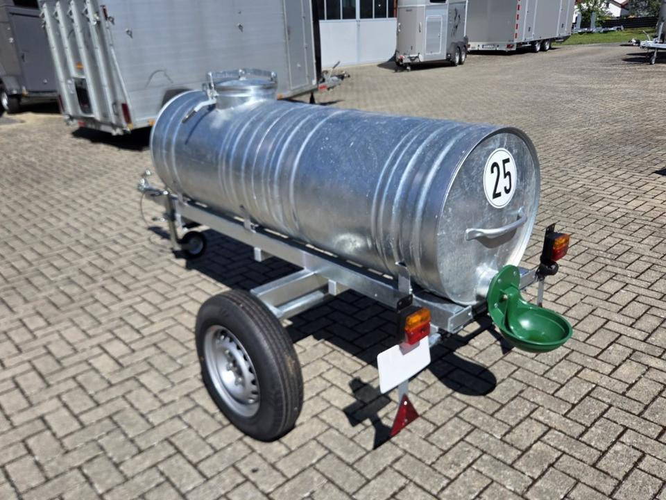 Wasserfass Verzinkt 600l Tränke Fahrgestell Beleuchtung - קרון נגרר עם מכל: תמונה 5 Wasserfass Verzinkt 600l Tränke Fahrgestell Beleuchtung - קרון נגרר עם מכל: תמונה 5