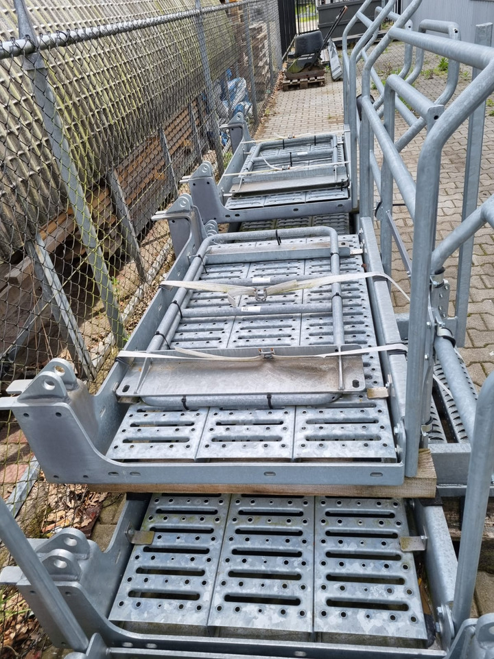 Sennebogen 840 E series complete gallery set new - מסגרת/ שלדה עבור מטפל בפסולת/ תעשייתי: תמונה 5 Sennebogen 840 E series complete gallery set new - מסגרת/ שלדה עבור מטפל בפסולת/ תעשייתי: תמונה 5