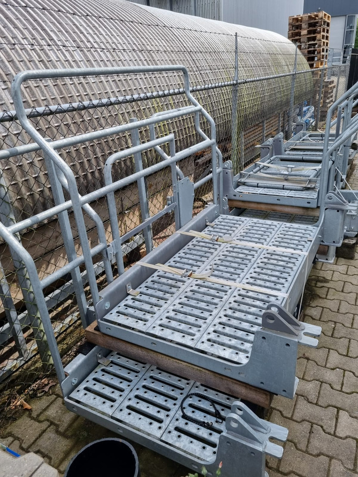 Sennebogen 840 E series complete gallery set new - מסגרת/ שלדה עבור מטפל בפסולת/ תעשייתי: תמונה 4 Sennebogen 840 E series complete gallery set new - מסגרת/ שלדה עבור מטפל בפסולת/ תעשייתי: תמונה 4