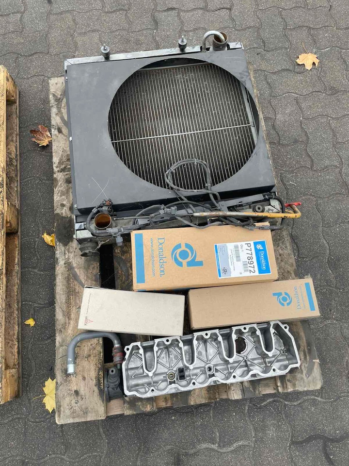 DEUTZ BF4M2012 Serial: 21039937 Fully renovated engine!!! - מנוע עבור מכונת בנייה: תמונה 5 DEUTZ BF4M2012 Serial: 21039937 Fully renovated engine!!! - מנוע עבור מכונת בנייה: תמונה 5