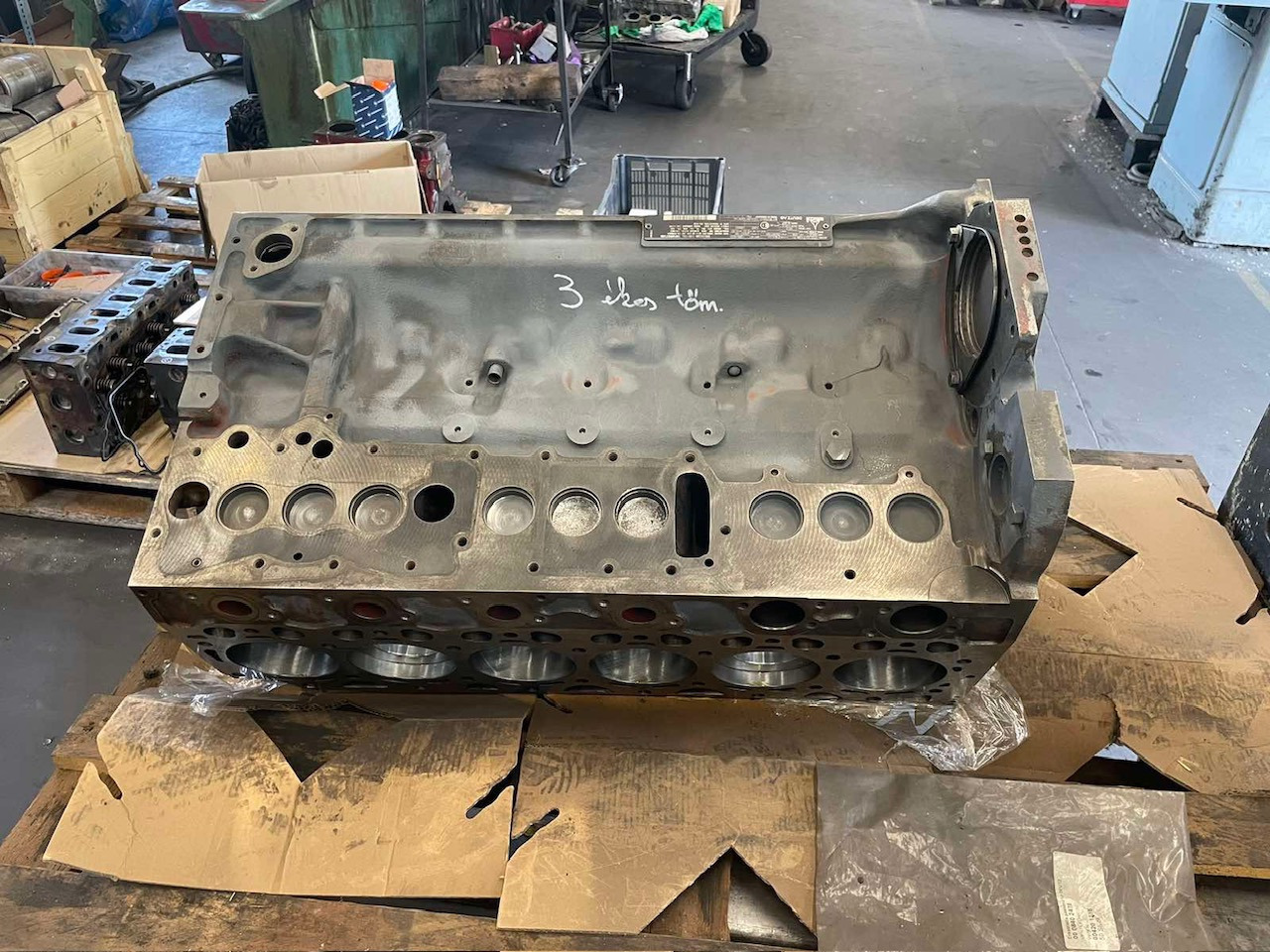 Deutz TCD 2012 L06 2V  remanufactured short engine - מנוע עבור ציוד תעשייתי: תמונה 1 Deutz TCD 2012 L06 2V  remanufactured short engine - מנוע עבור ציוד תעשייתי: תמונה 1