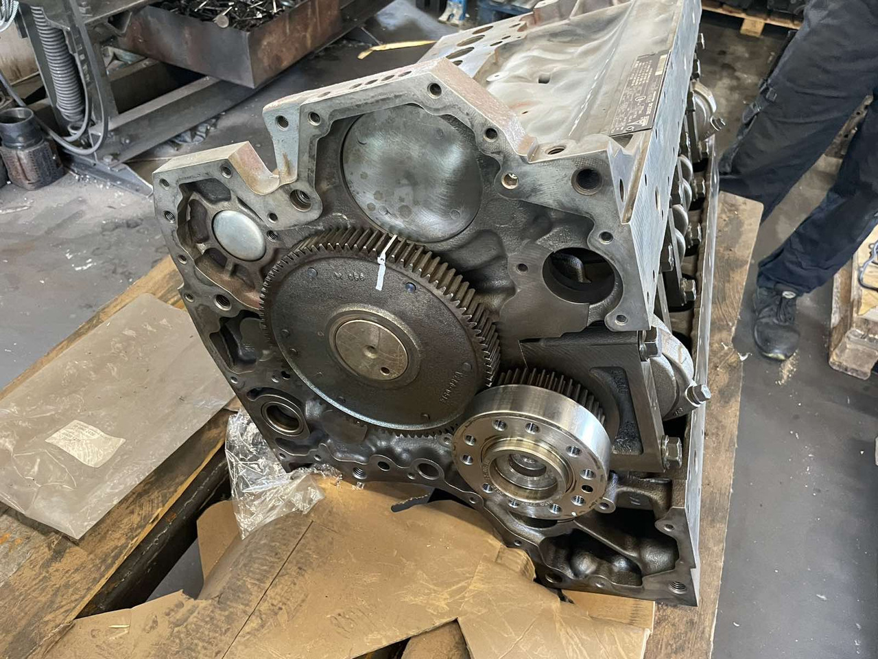 Deutz TCD 2012 L06 2V  remanufactured short engine - מנוע עבור ציוד תעשייתי: תמונה 3 Deutz TCD 2012 L06 2V  remanufactured short engine - מנוע עבור ציוד תעשייתי: תמונה 3