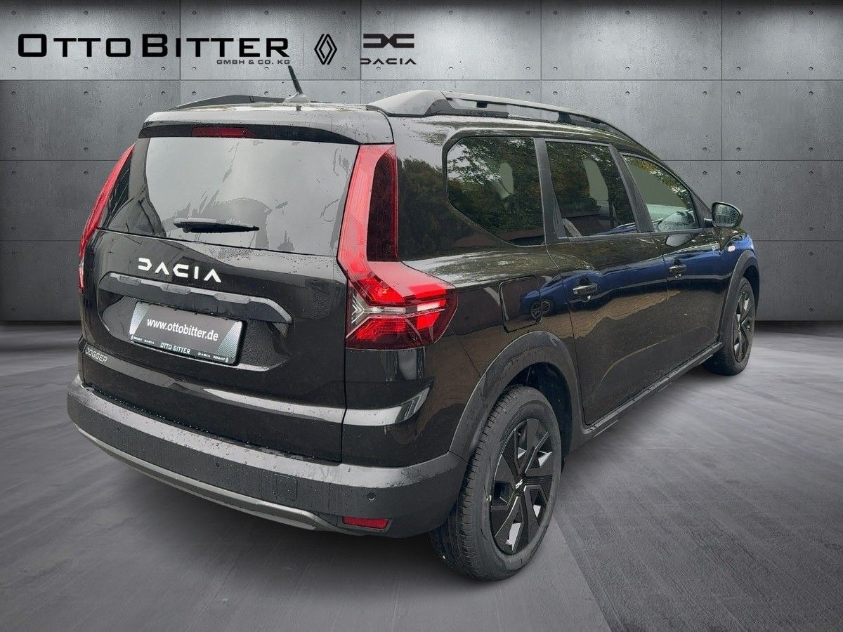 Dacia Jogger Expression ECO-G 100 5-Sitzer FLÜSSIGGAS - רכב סטיישן: תמונה 4 Dacia Jogger Expression ECO-G 100 5-Sitzer FLÜSSIGGAS - רכב סטיישן: תמונה 4