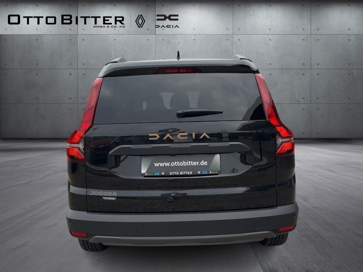 Dacia Jogger Extreme HYBRID140 5-Sitze CITY-PAKET - רכב סטיישן: תמונה 3 Dacia Jogger Extreme HYBRID140 5-Sitze CITY-PAKET - רכב סטיישן: תמונה 3