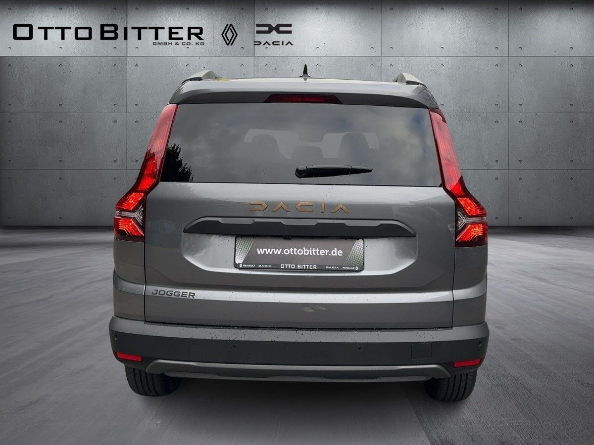 Dacia Jogger Extreme TCe110 5-Sitze CITY-PAKET/NAVI - רכב סטיישן: תמונה 3 Dacia Jogger Extreme TCe110 5-Sitze CITY-PAKET/NAVI - רכב סטיישן: תמונה 3