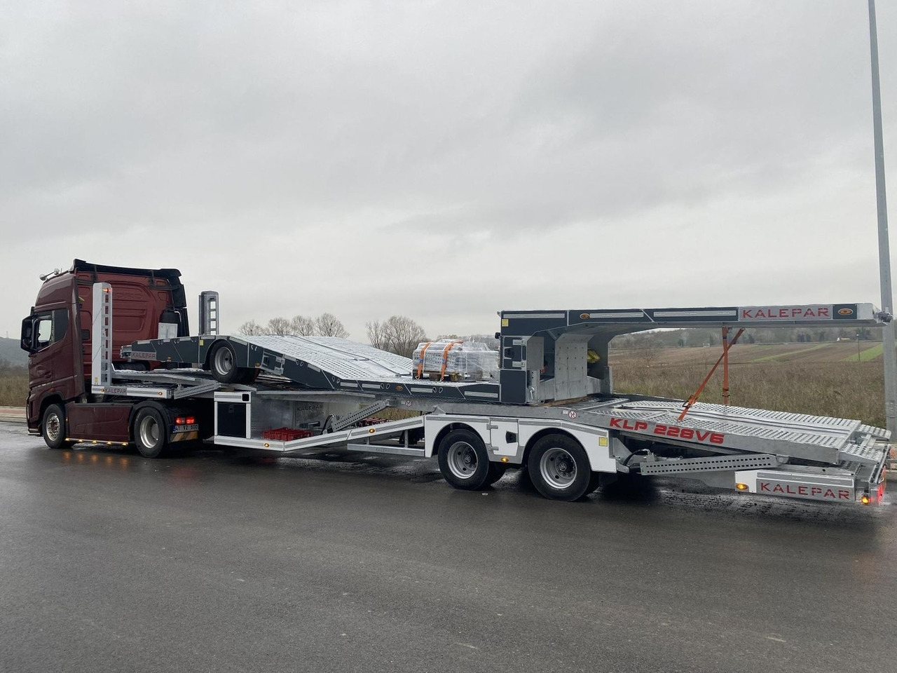 KALEPAR KLP228V6 6er-Autotransporter VDI2700 - סמיטריילר בהובלה אוטומטית: תמונה 2 KALEPAR KLP228V6 6er-Autotransporter VDI2700 - סמיטריילר בהובלה אוטומטית: תמונה 2