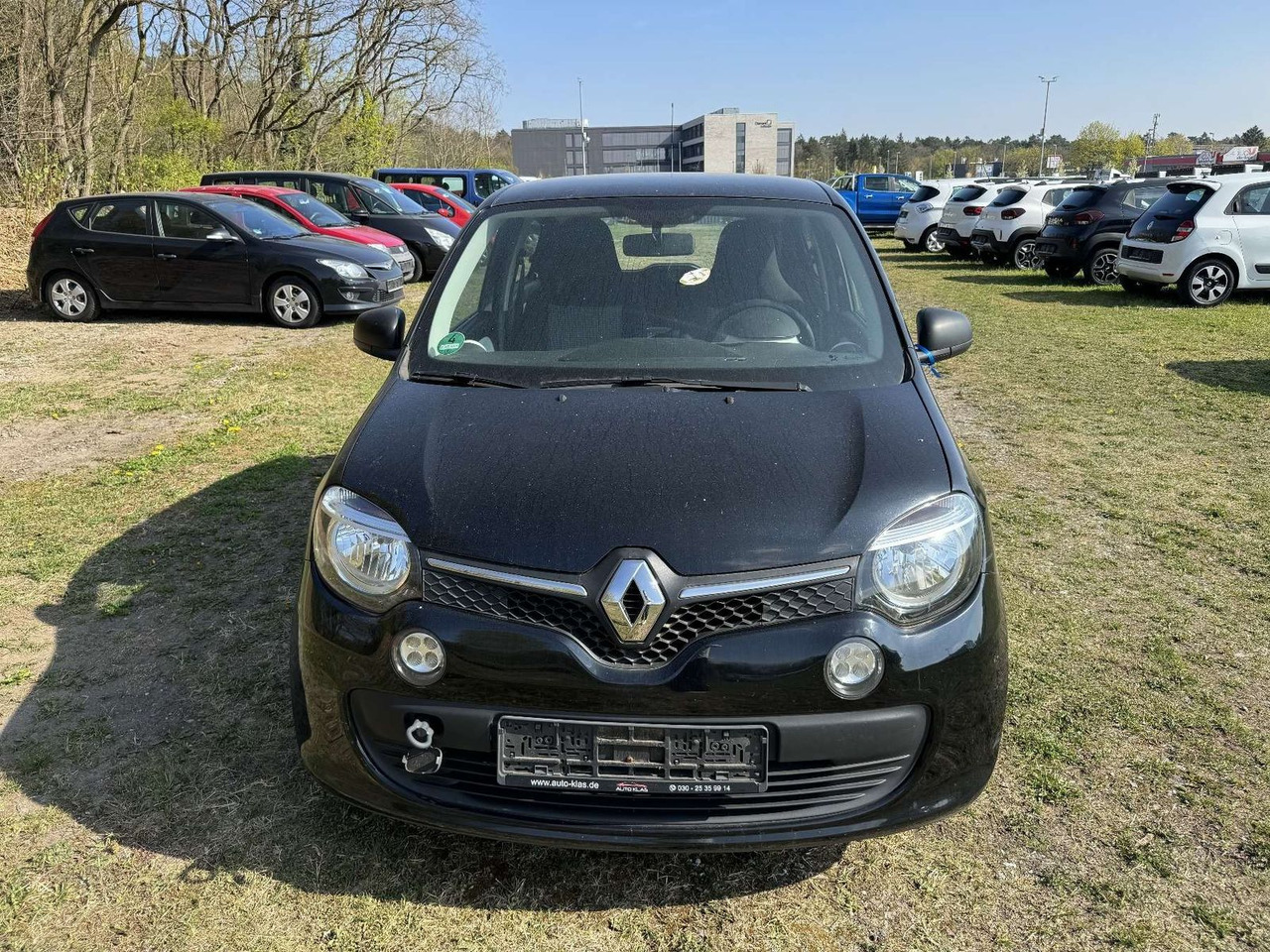 Renault Twingo Life SCe70 KLIMA - מכונית: תמונה 2 Renault Twingo Life SCe70 KLIMA - מכונית: תמונה 2